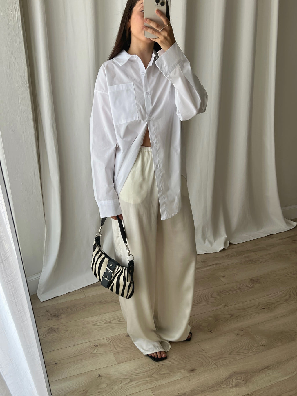 100% Cotton oversize shirt - White