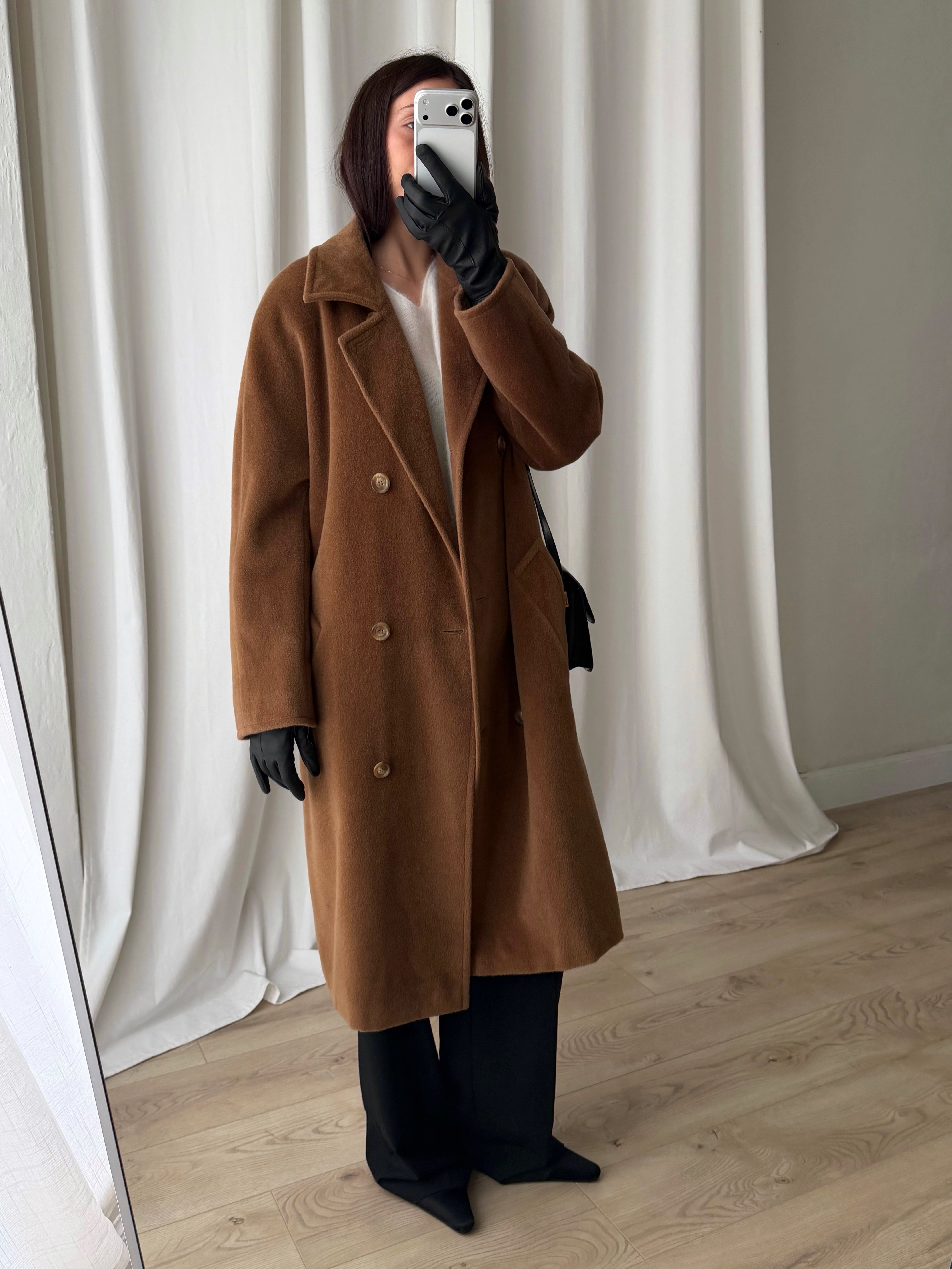 MaxMara Iconic pure wool biscuit coat