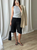 MaxMara pure linen black bermuda
