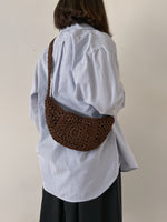 Aknitè x Sillabe Studio - Moon bag choco
