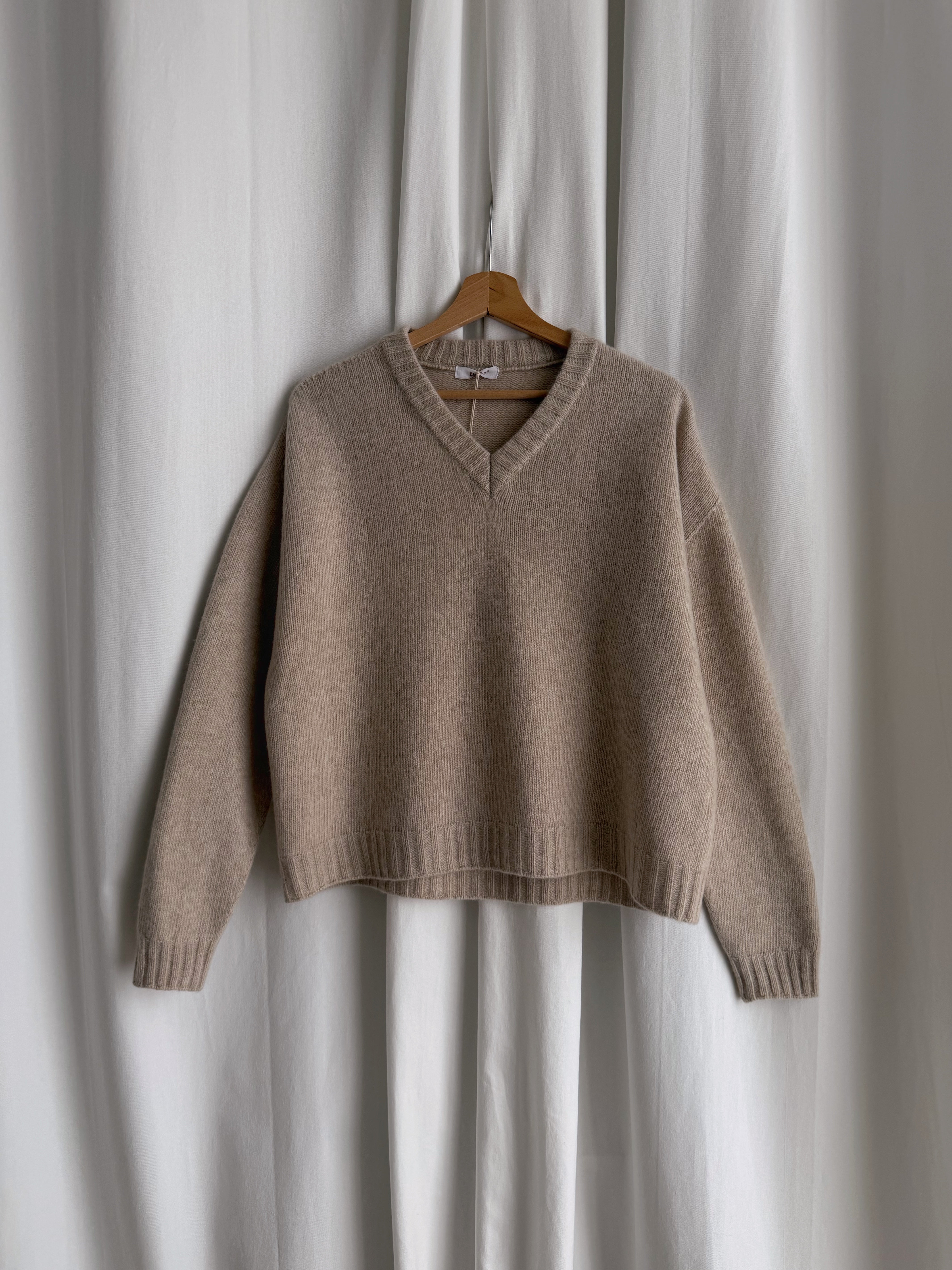 100% merino wool soft pull - Mandorla