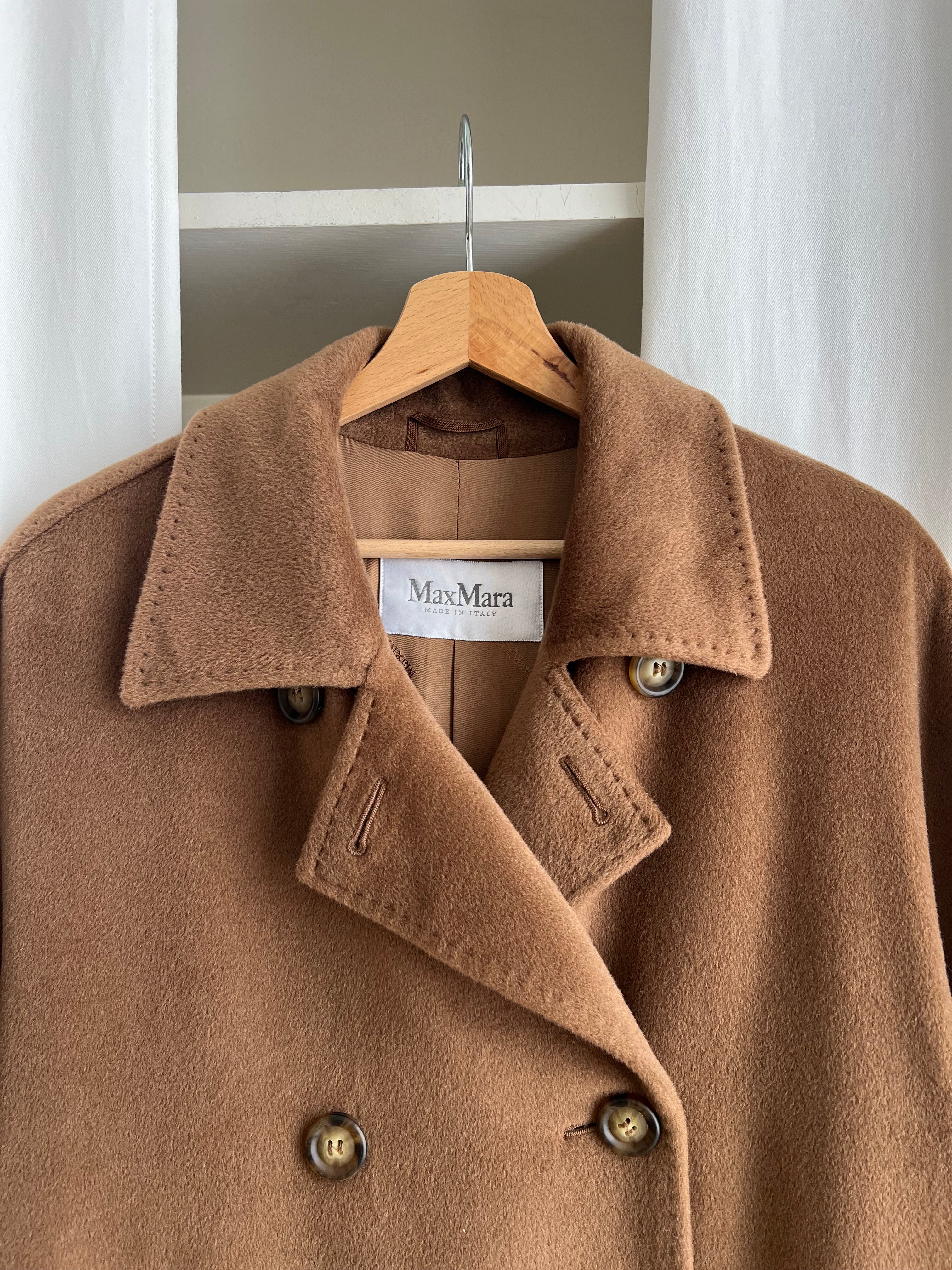 MaxMara Iconic wool and cashmere biscuit coat