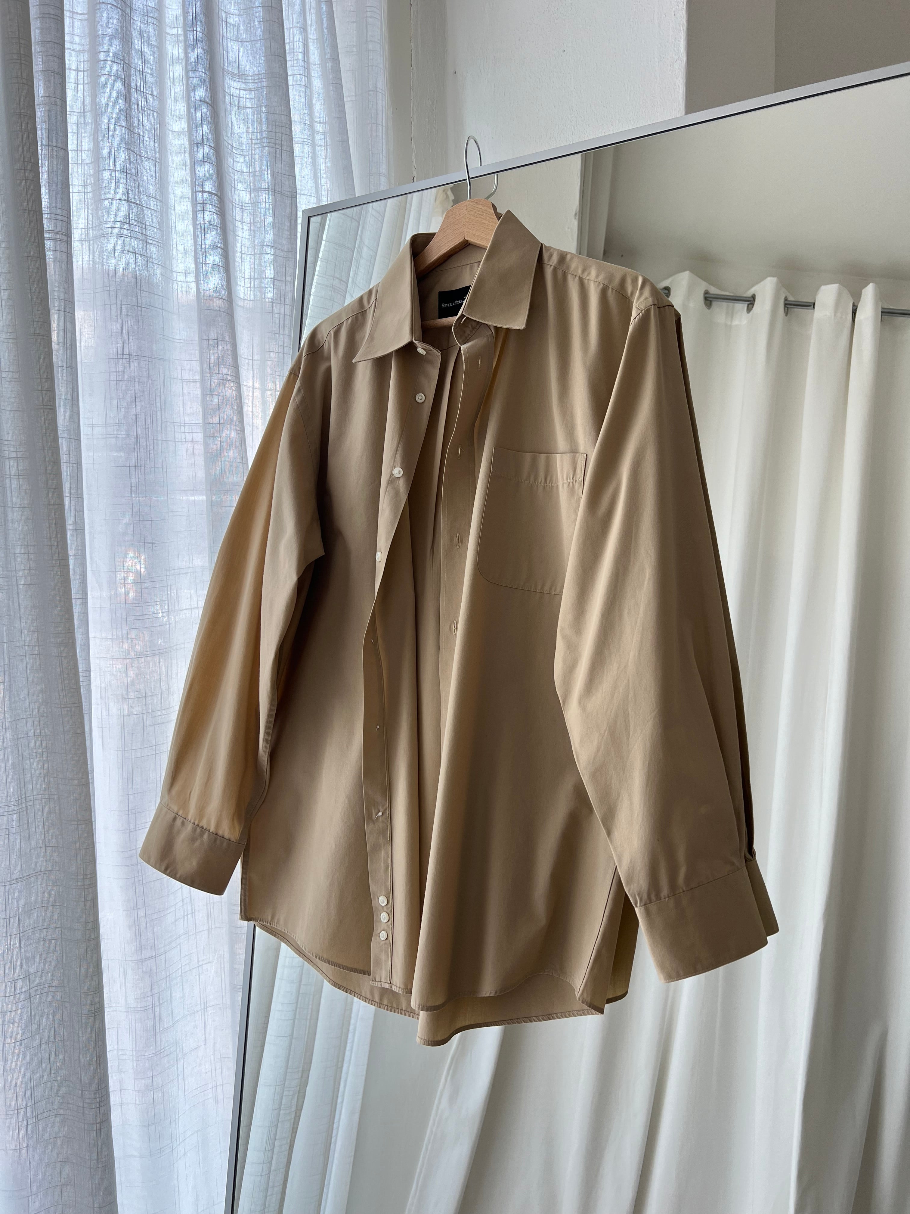 Cotton blend genderless camel shirt