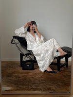 Oriental liquid midi skirt - White