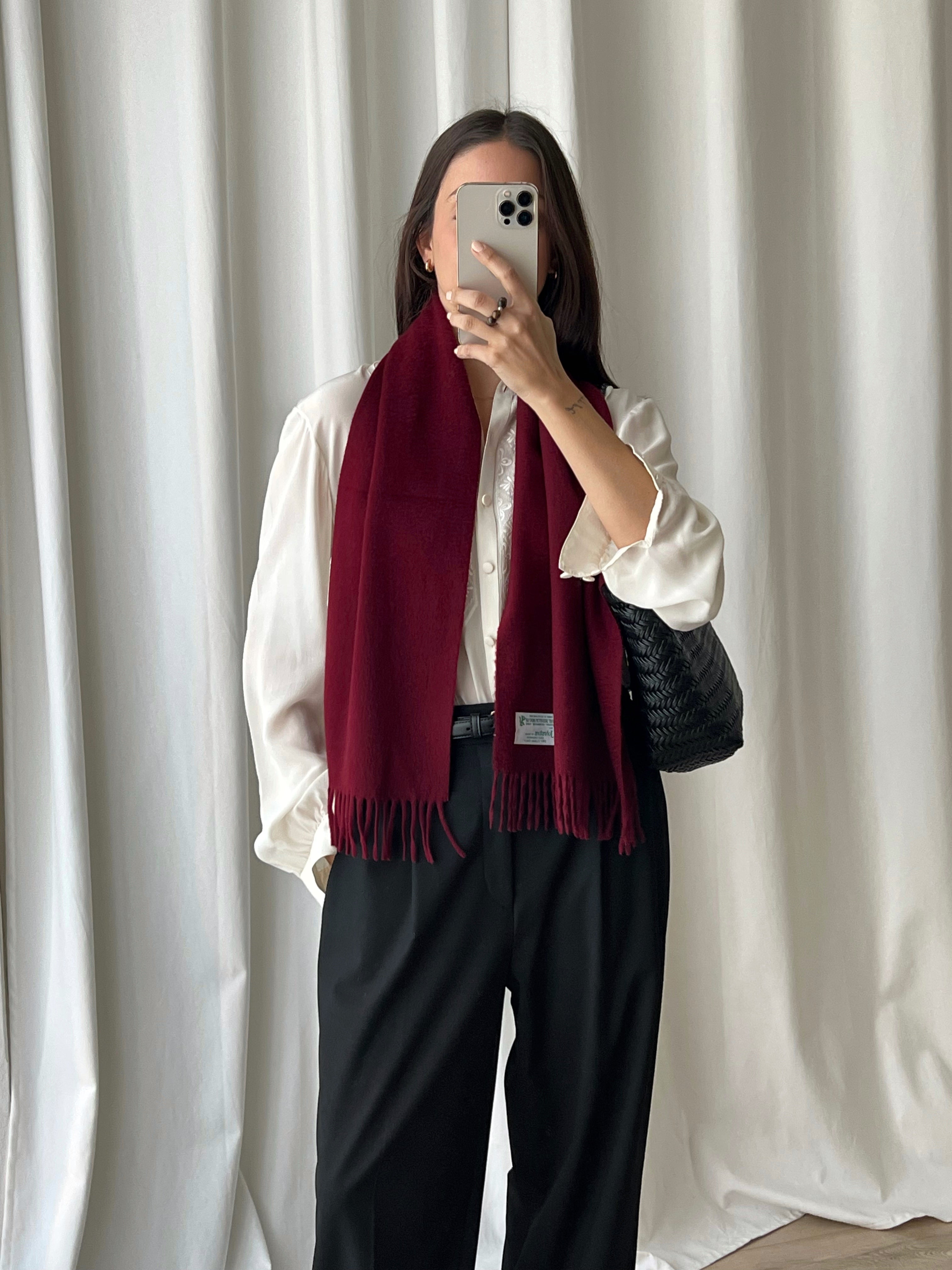 100% Cashmere bordeaux scarf