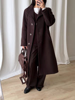 Lambswool and cashmere chocolate coat