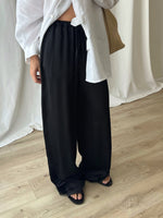Sillabe Studio liquid pants - Black