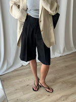 MaxMara pure linen black bermuda