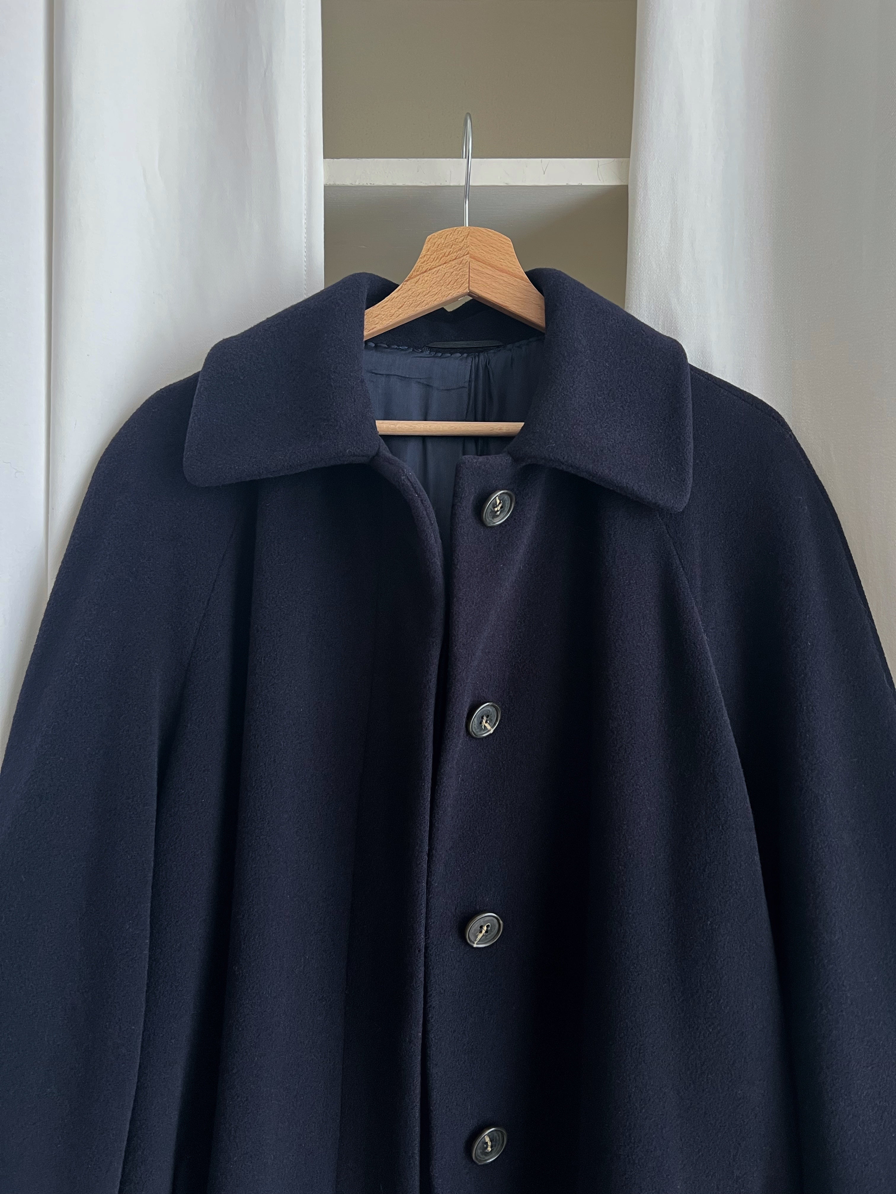 Pure wool classic blue coat