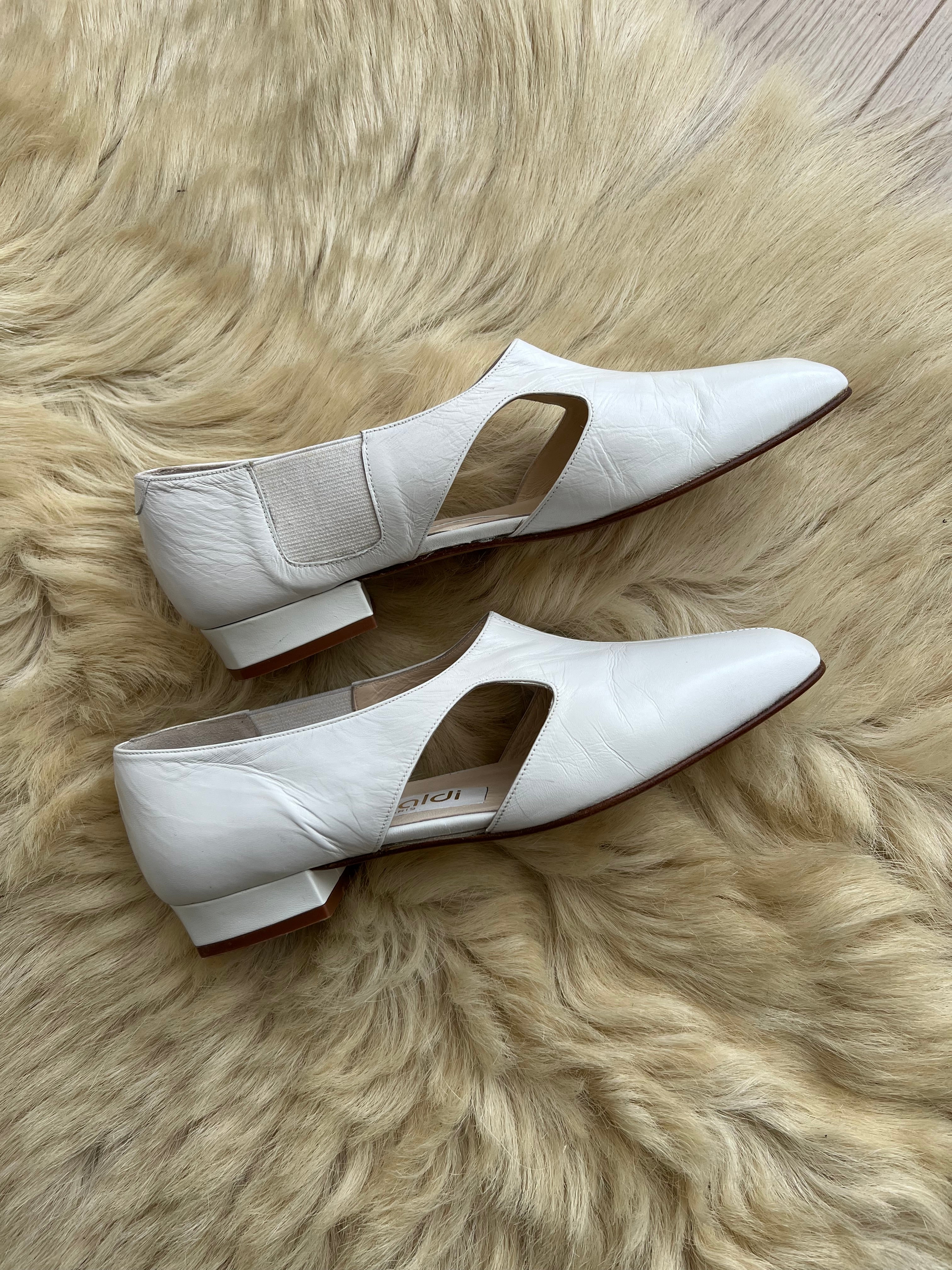 Real leather white ballet flats