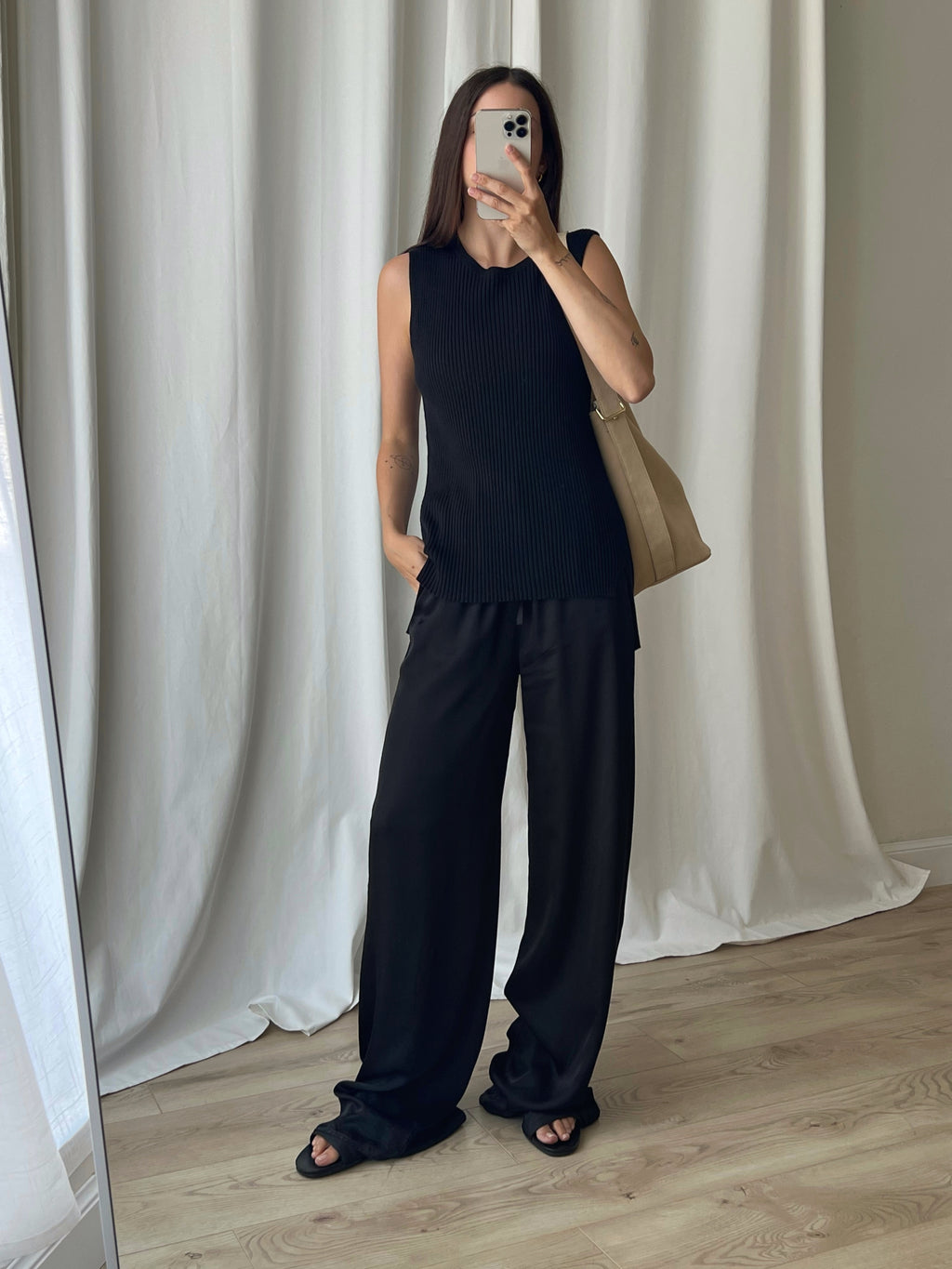 Sillabe Studio liquid pants - Black