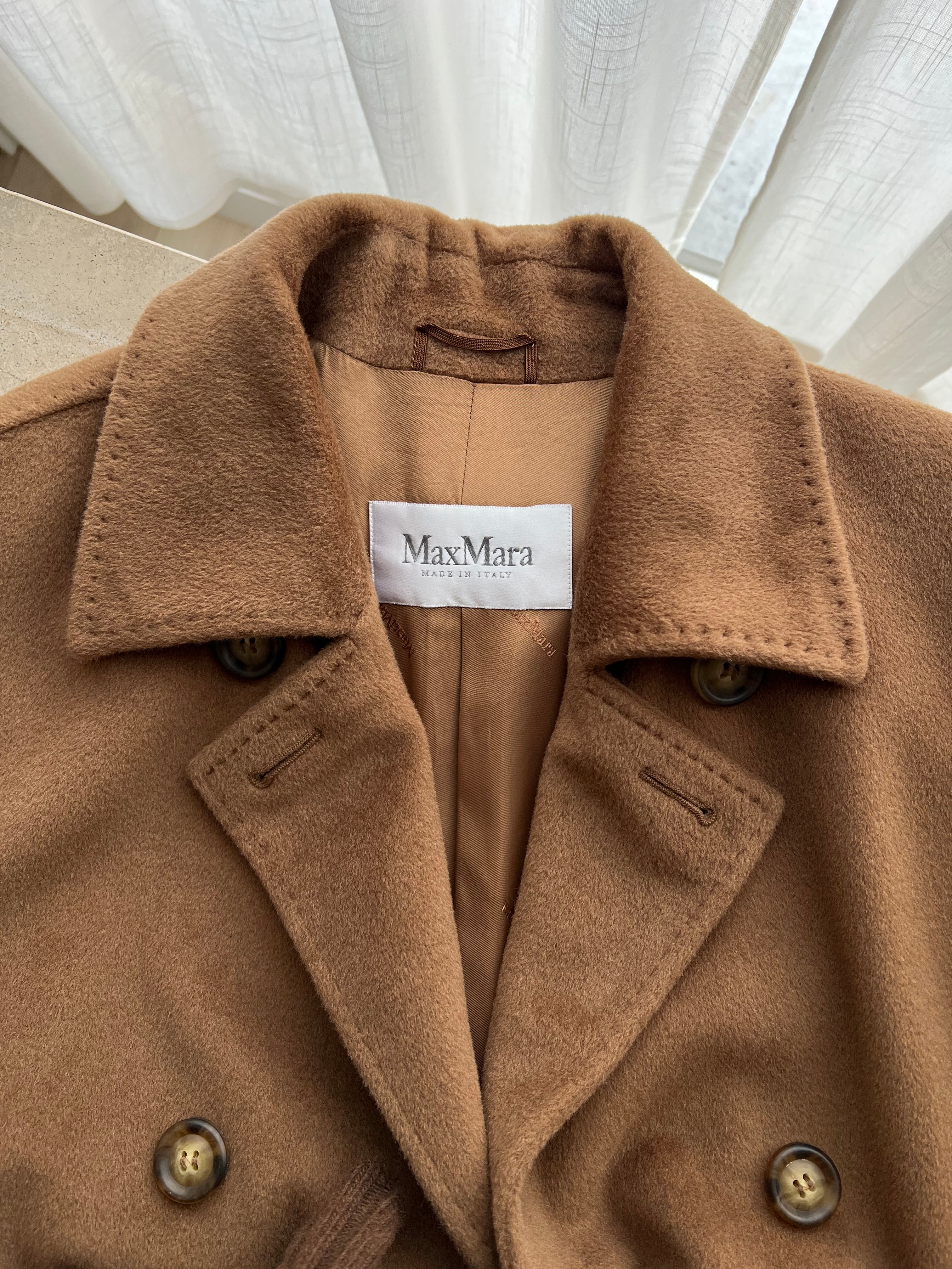 MaxMara Iconic wool and cashmere biscuit coat