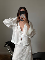Oriental liquid top - White