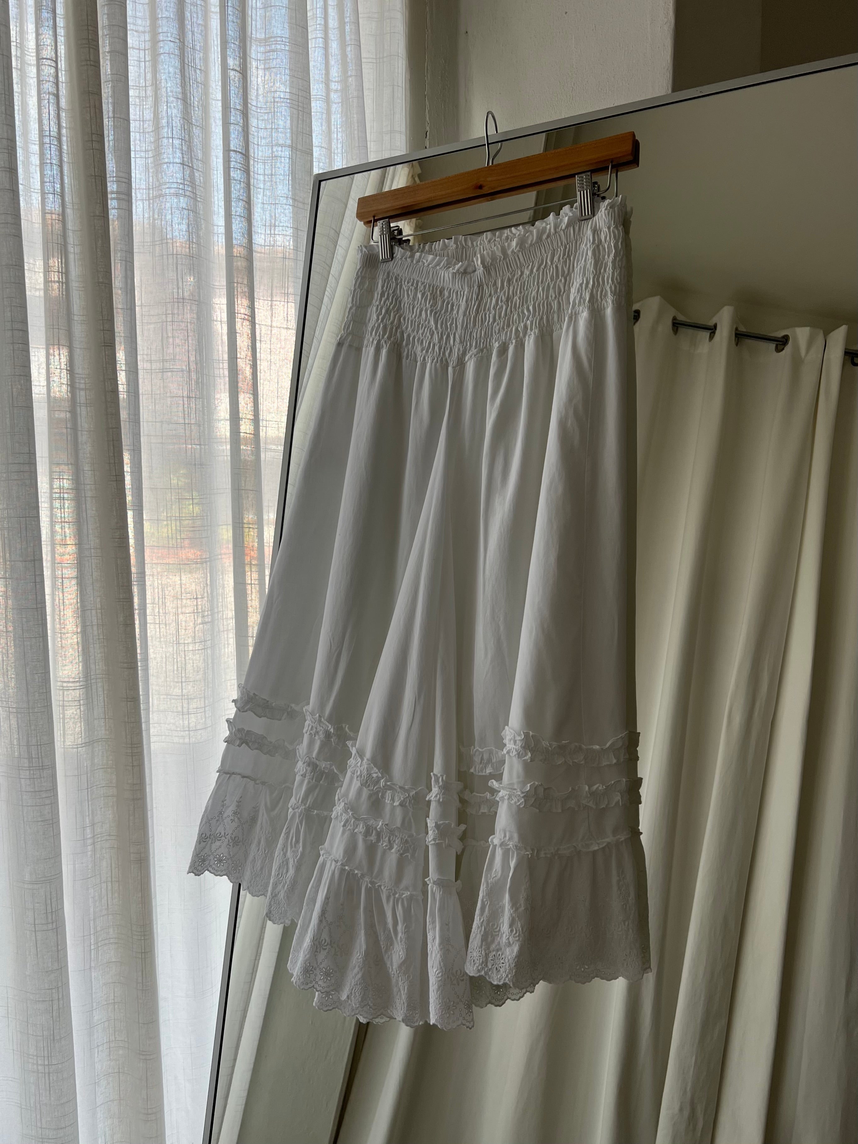 Farina Rosa pure cotton white skirt