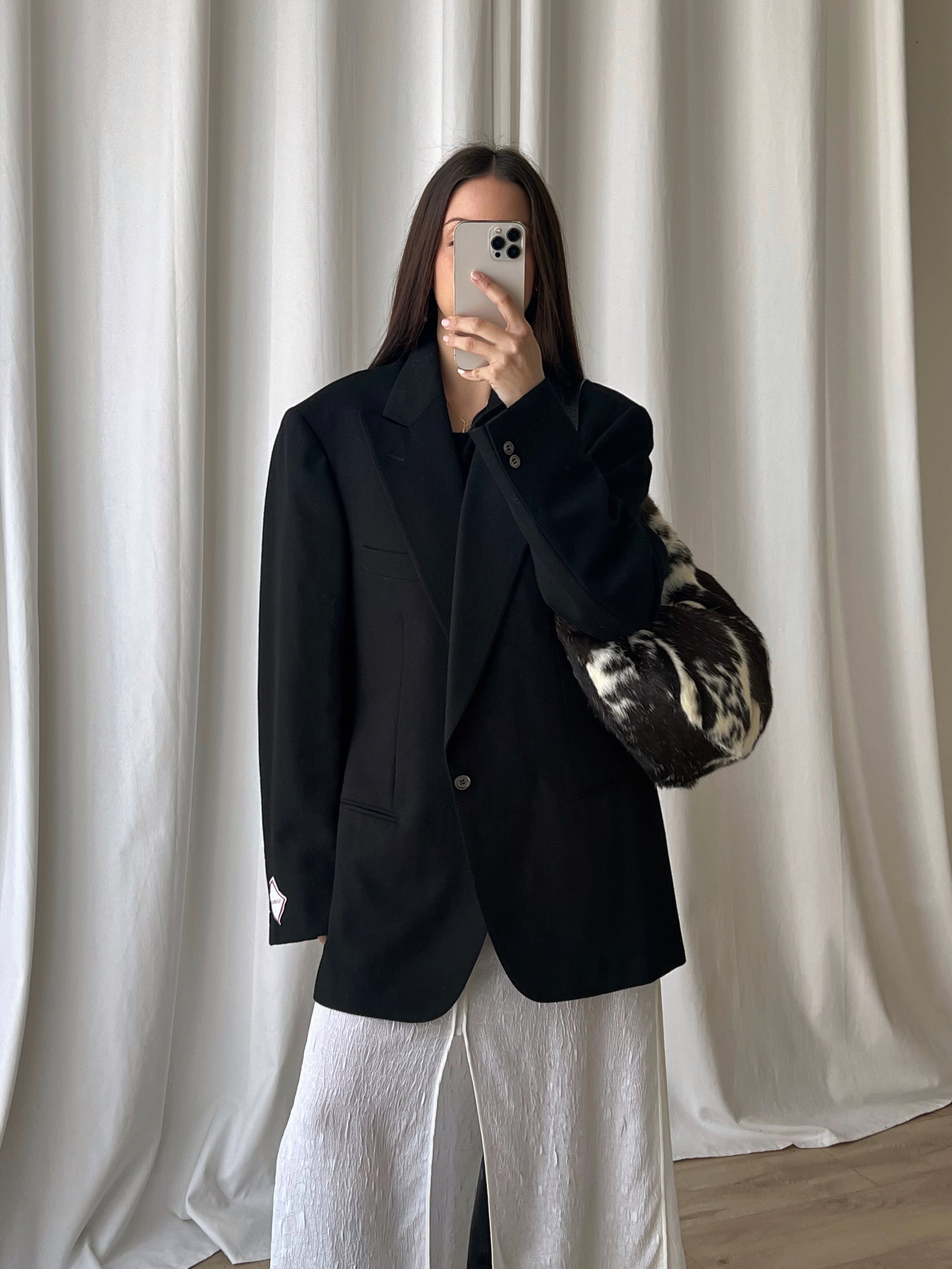 Pure wool genderless black blazer