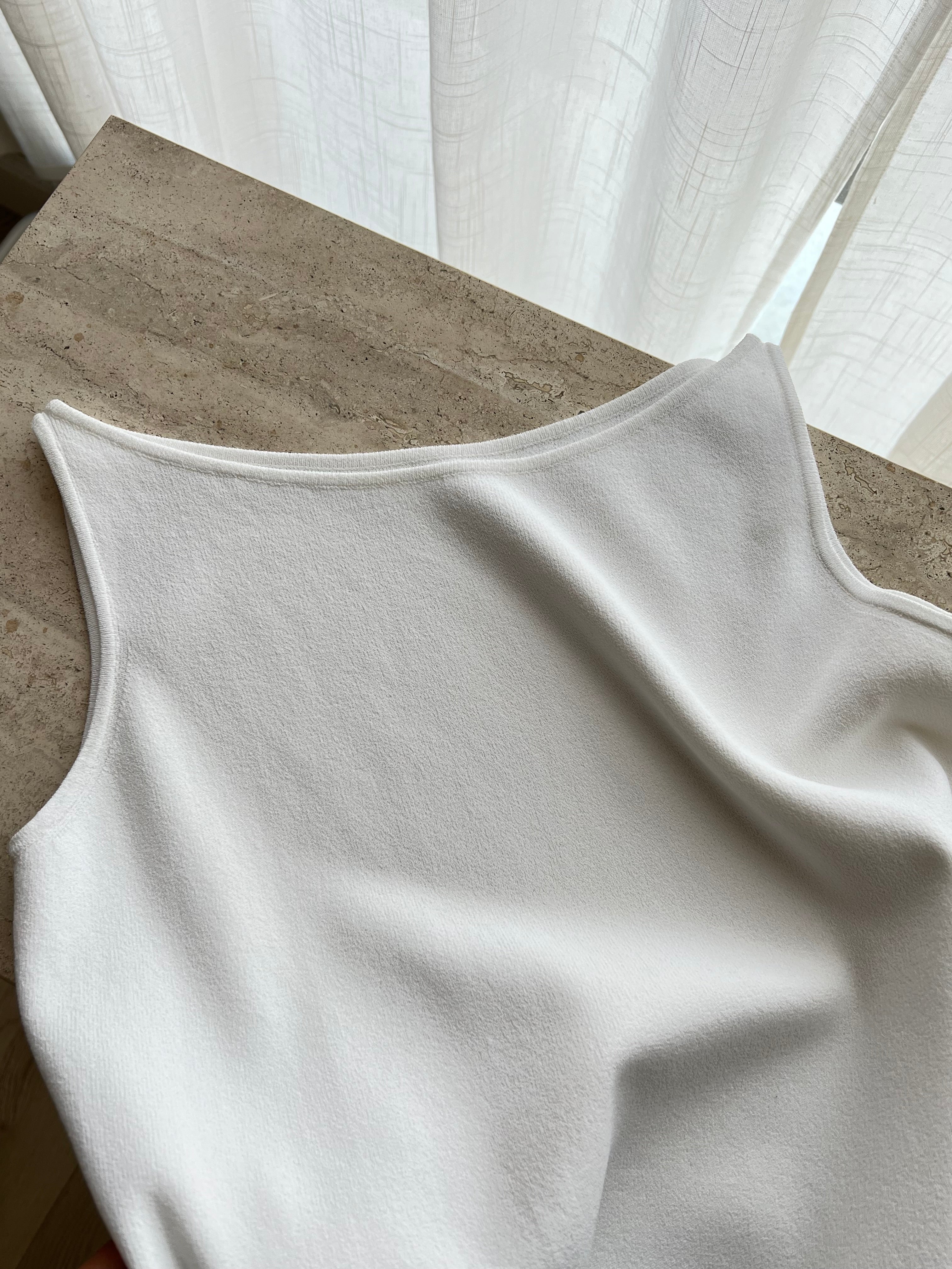 Viscose blend white top