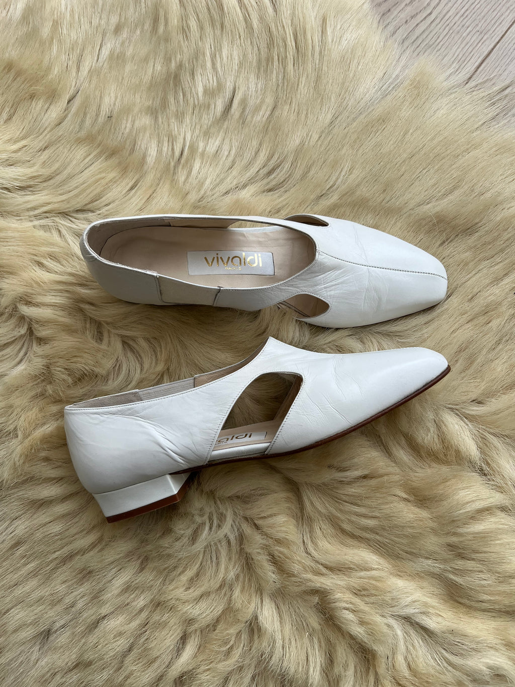 Real leather white ballet flats