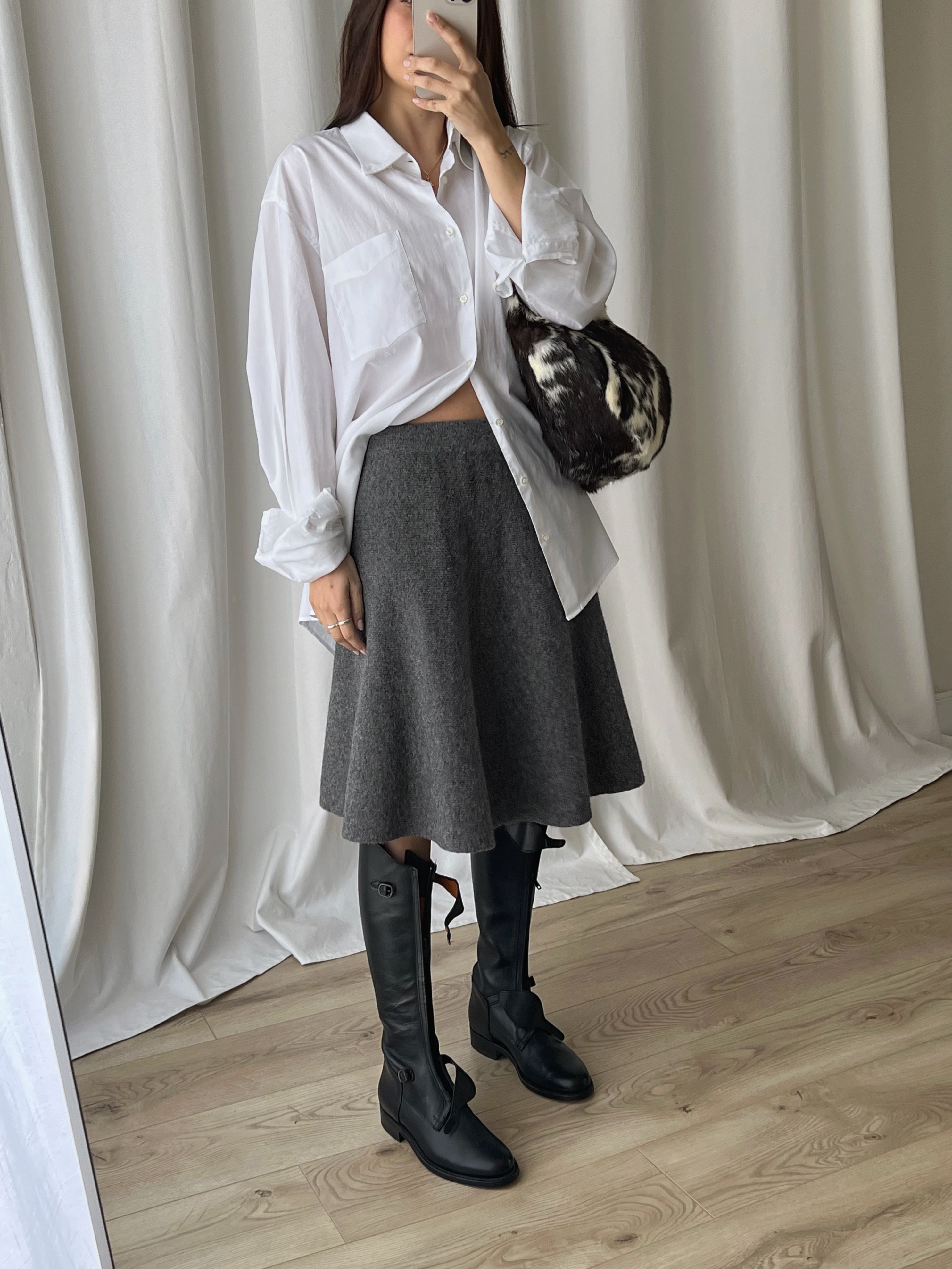 Wool grey skirt