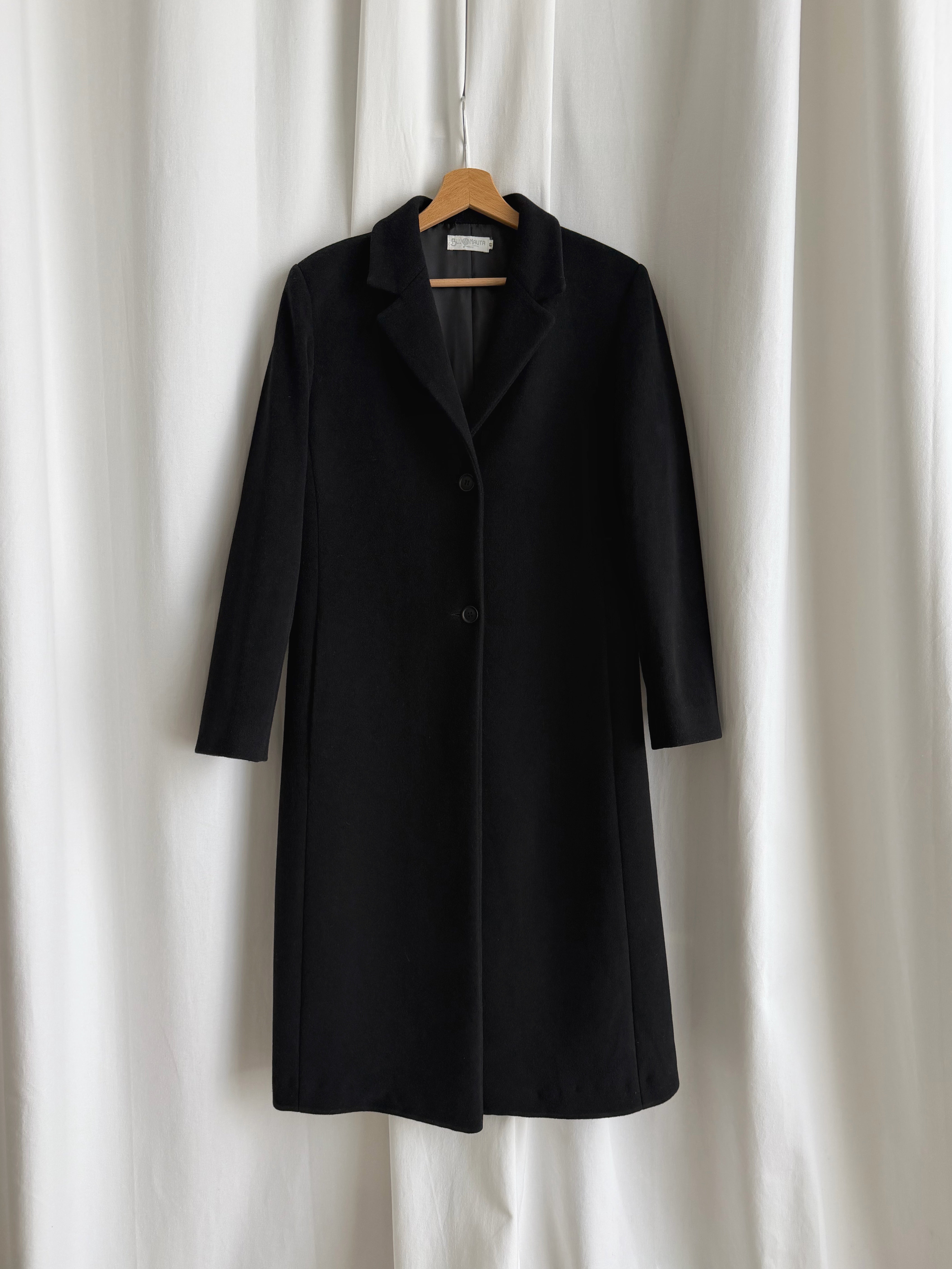Blunauta wool blend black coat