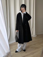 80% Virgin wool black coat
