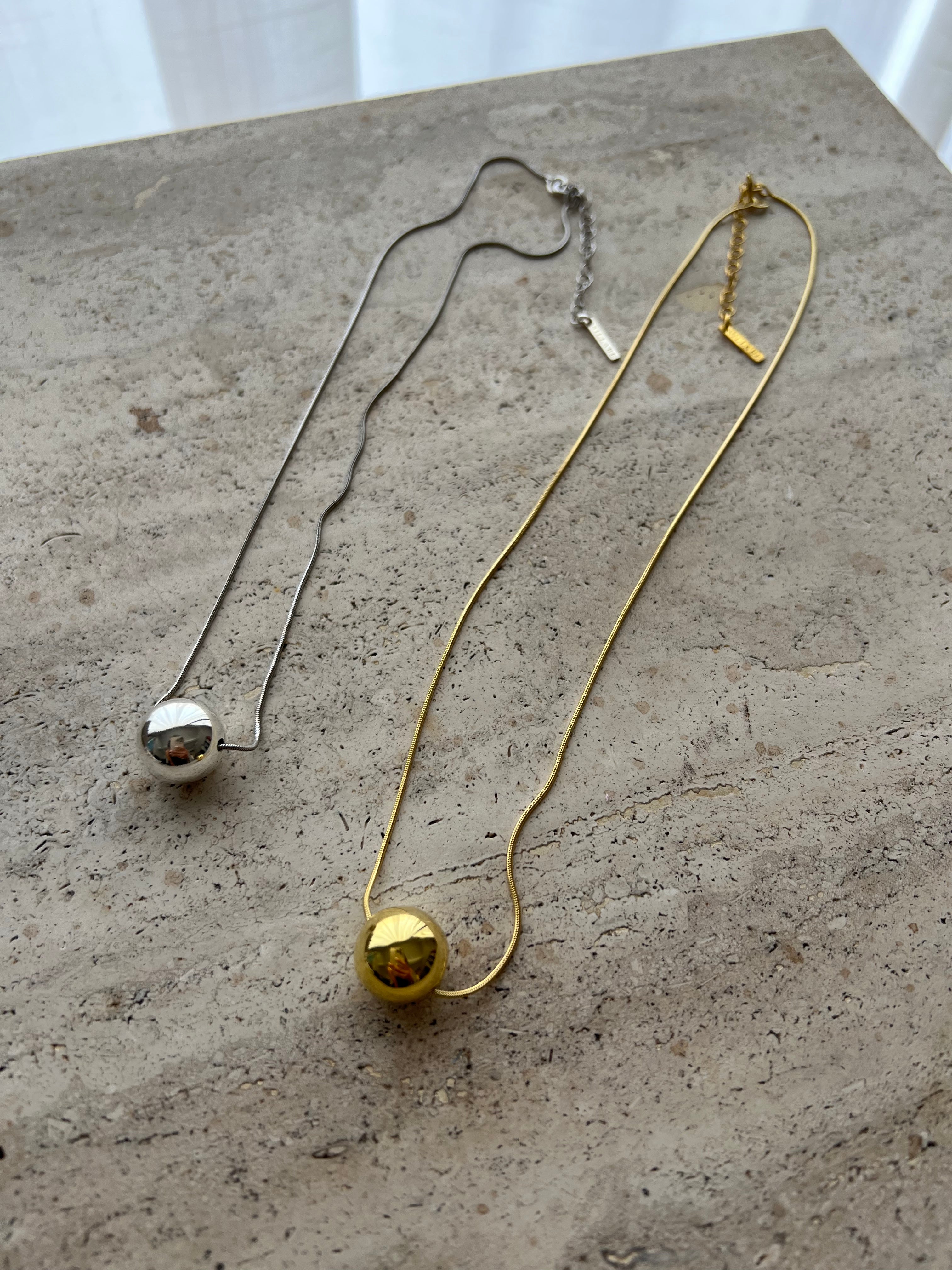 Sillabe Studio Luna Piena necklace - Gold