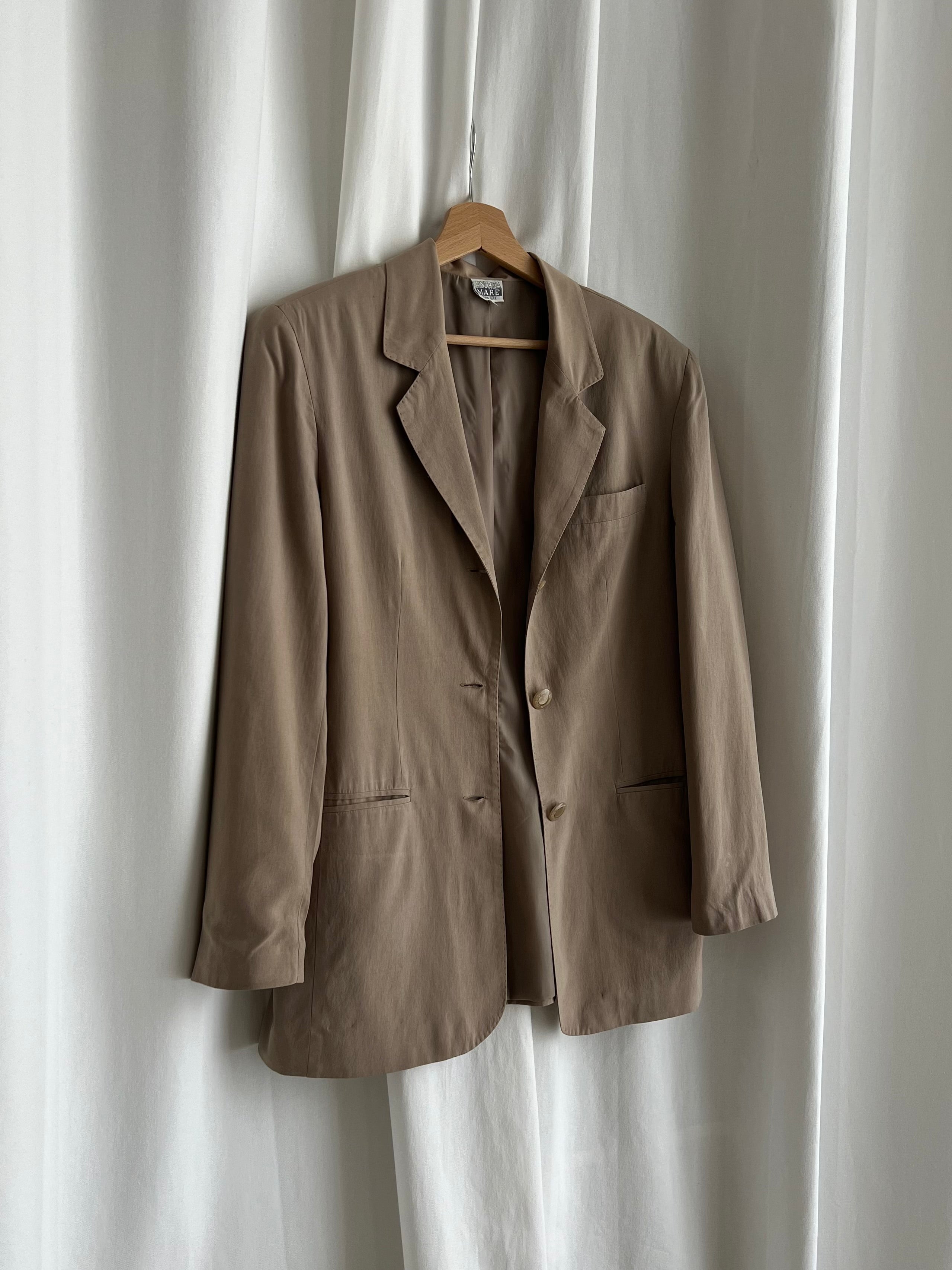 Pure silk taupe blazer