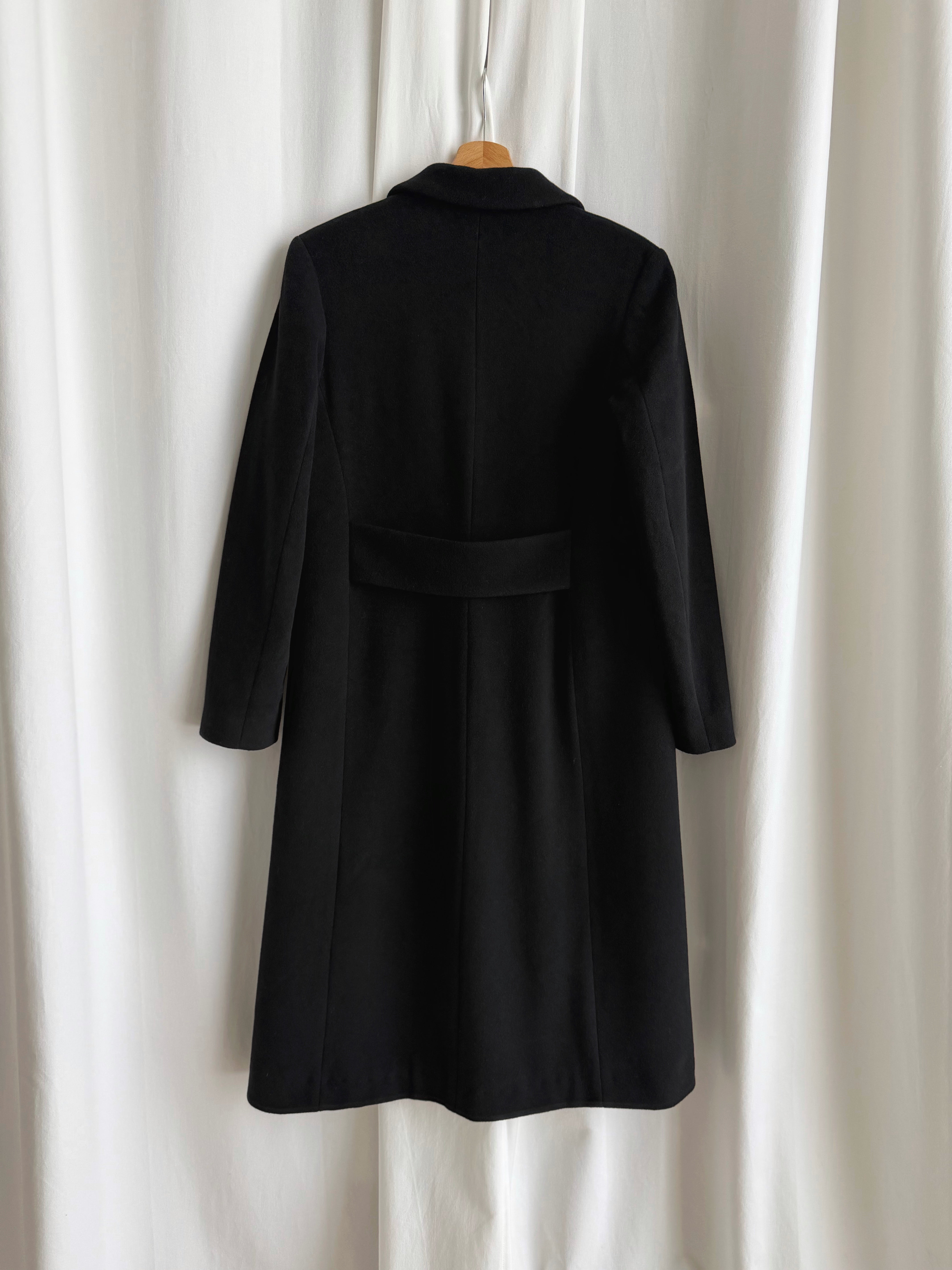 Blunauta wool blend black coat