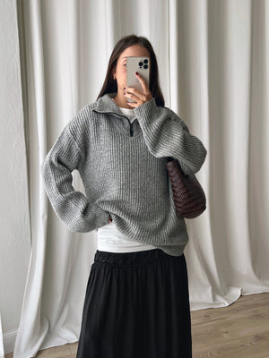 Italian 100% wool oversize grey pull