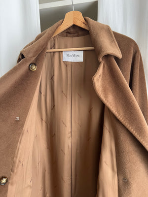 MaxMara Iconic wool and cashmere biscuit coat