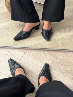 Woven real leather black mule