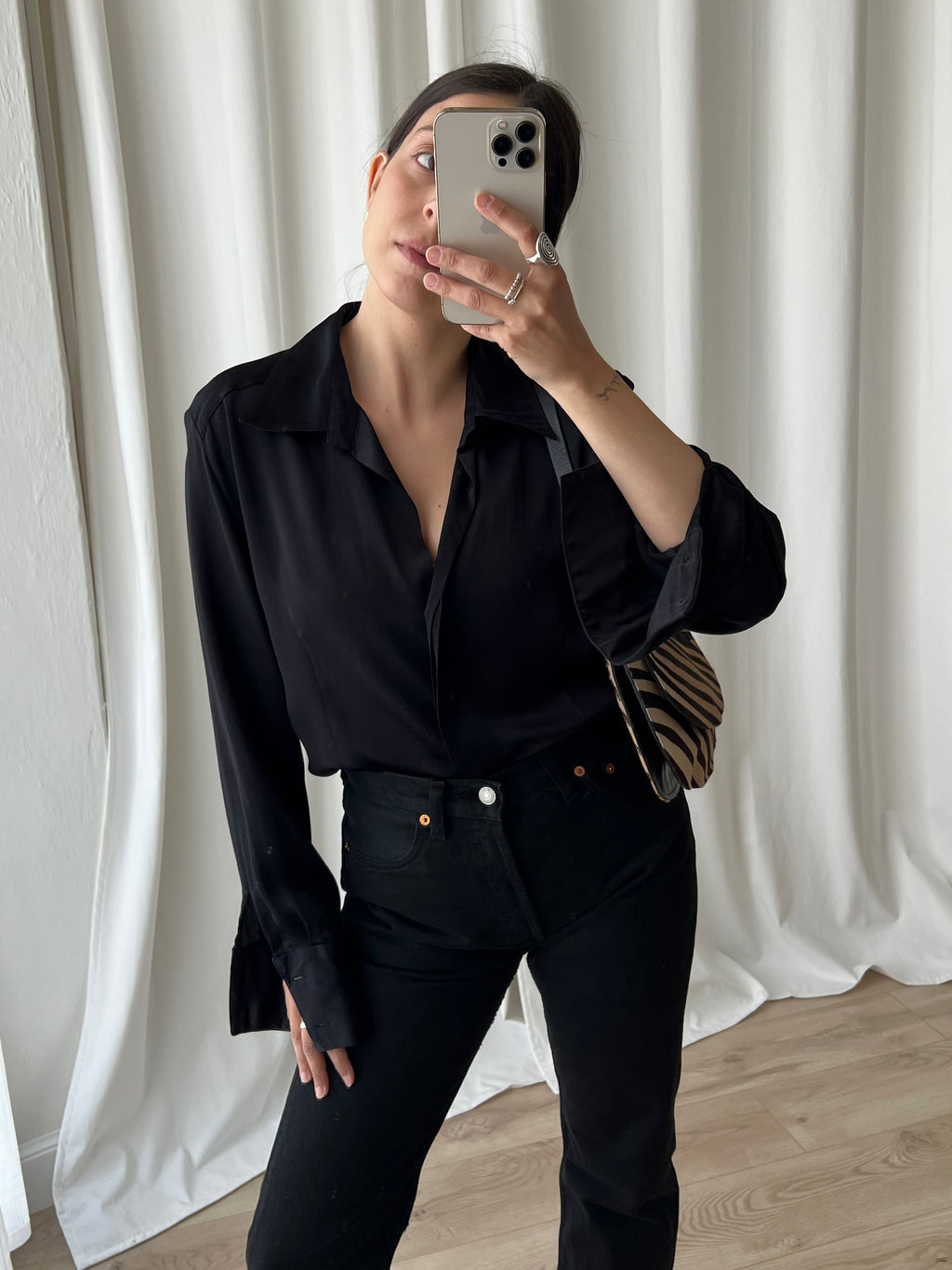 Silk blend black shirt