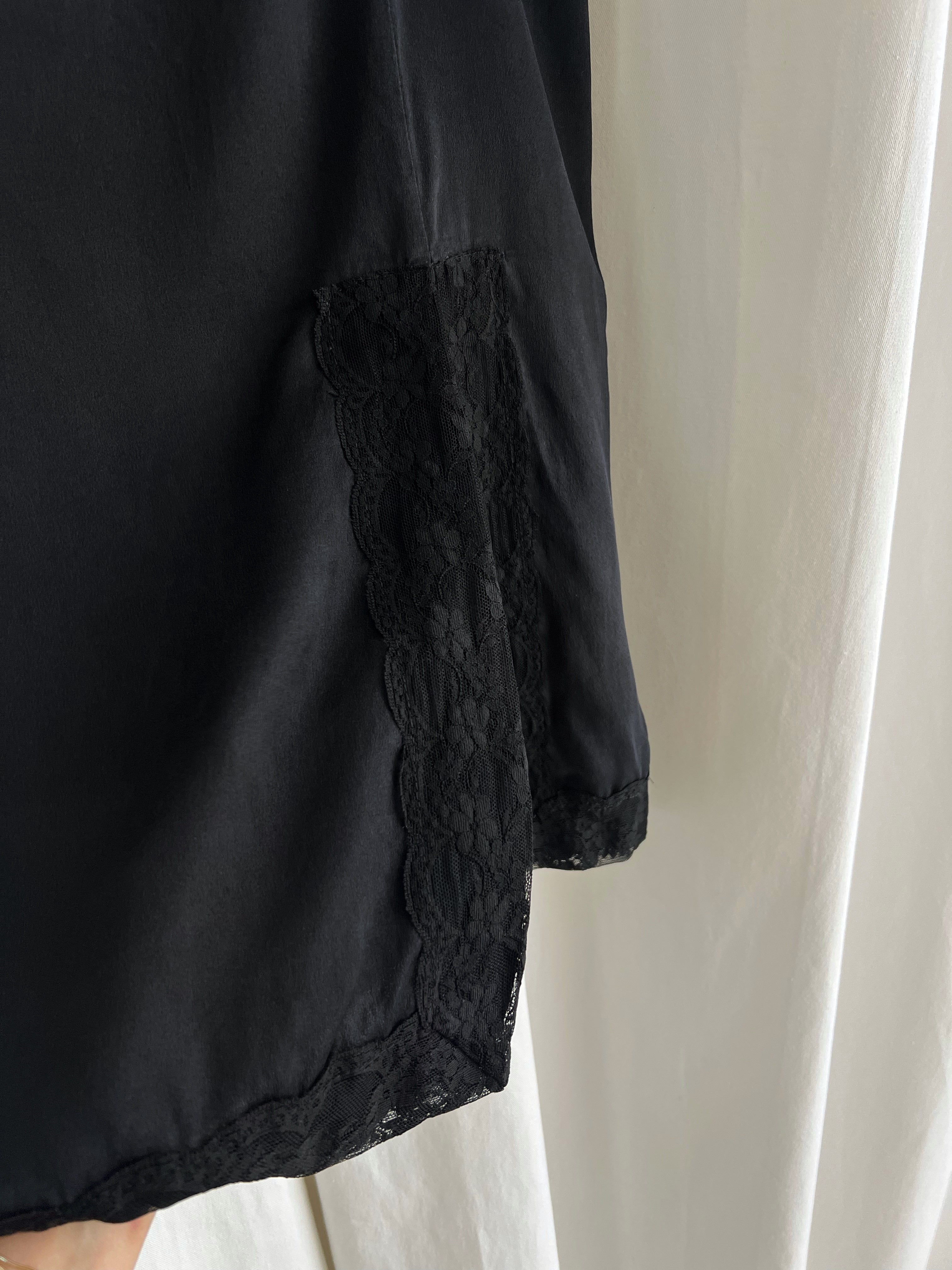 Pure silk lace details satin skirt