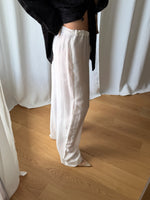 Cupro and viscose liquid white pants