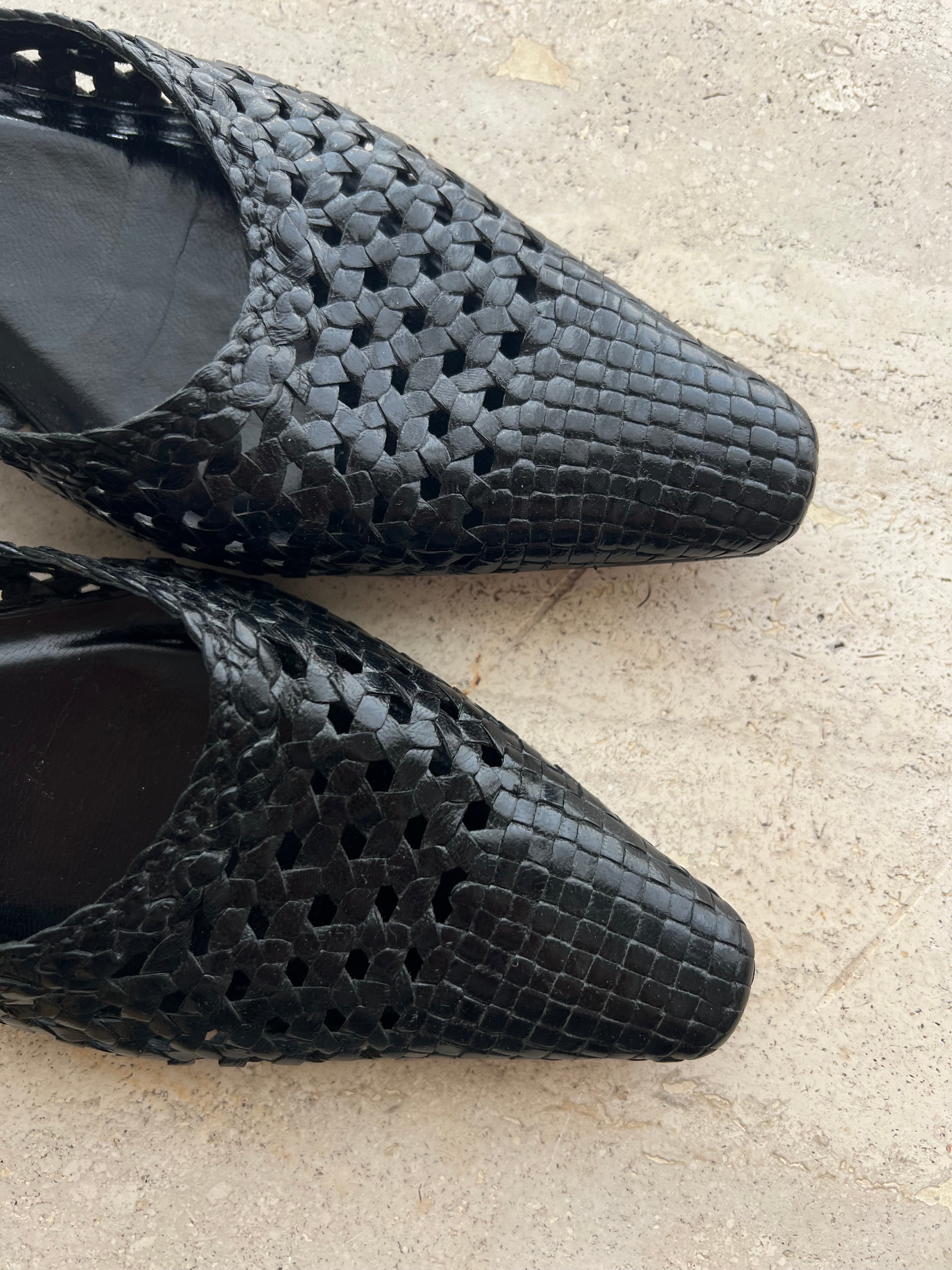 Woven real leather black mule