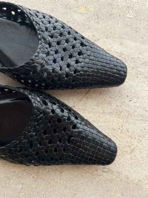 Woven real leather black mule