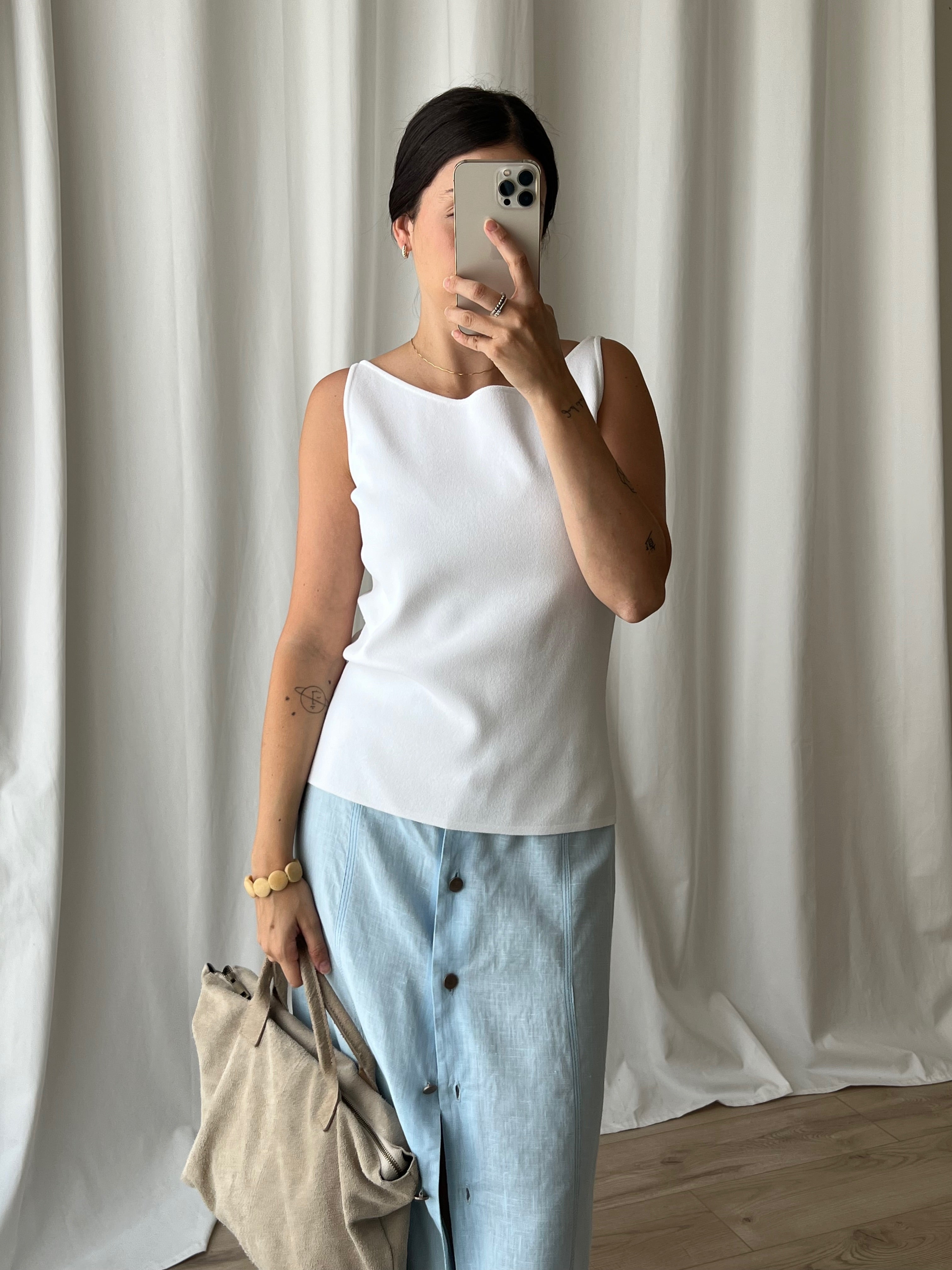 Viscose blend white top