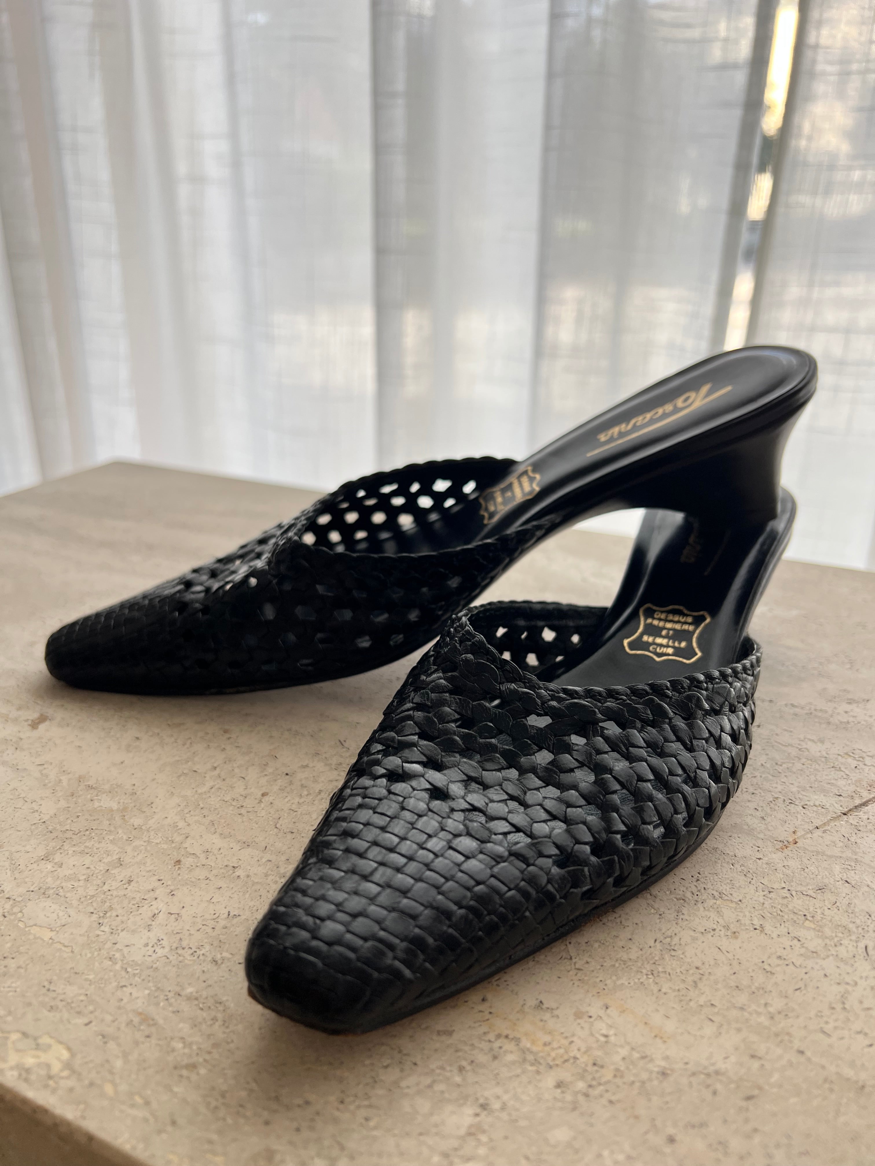 Woven real leather black mule