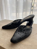 Woven real leather black mule